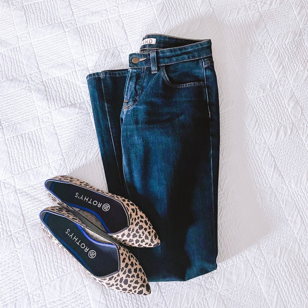 🛍️ J Brand Straight Leg Jeans